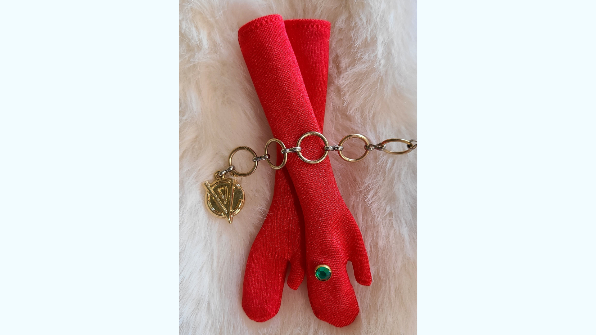 Disney Store Limited Edition Cruella de Vil Doll