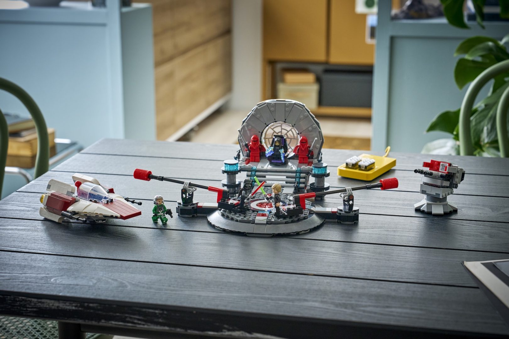 New LEGO SMART Play Platform Featuring LEGO Star Wars