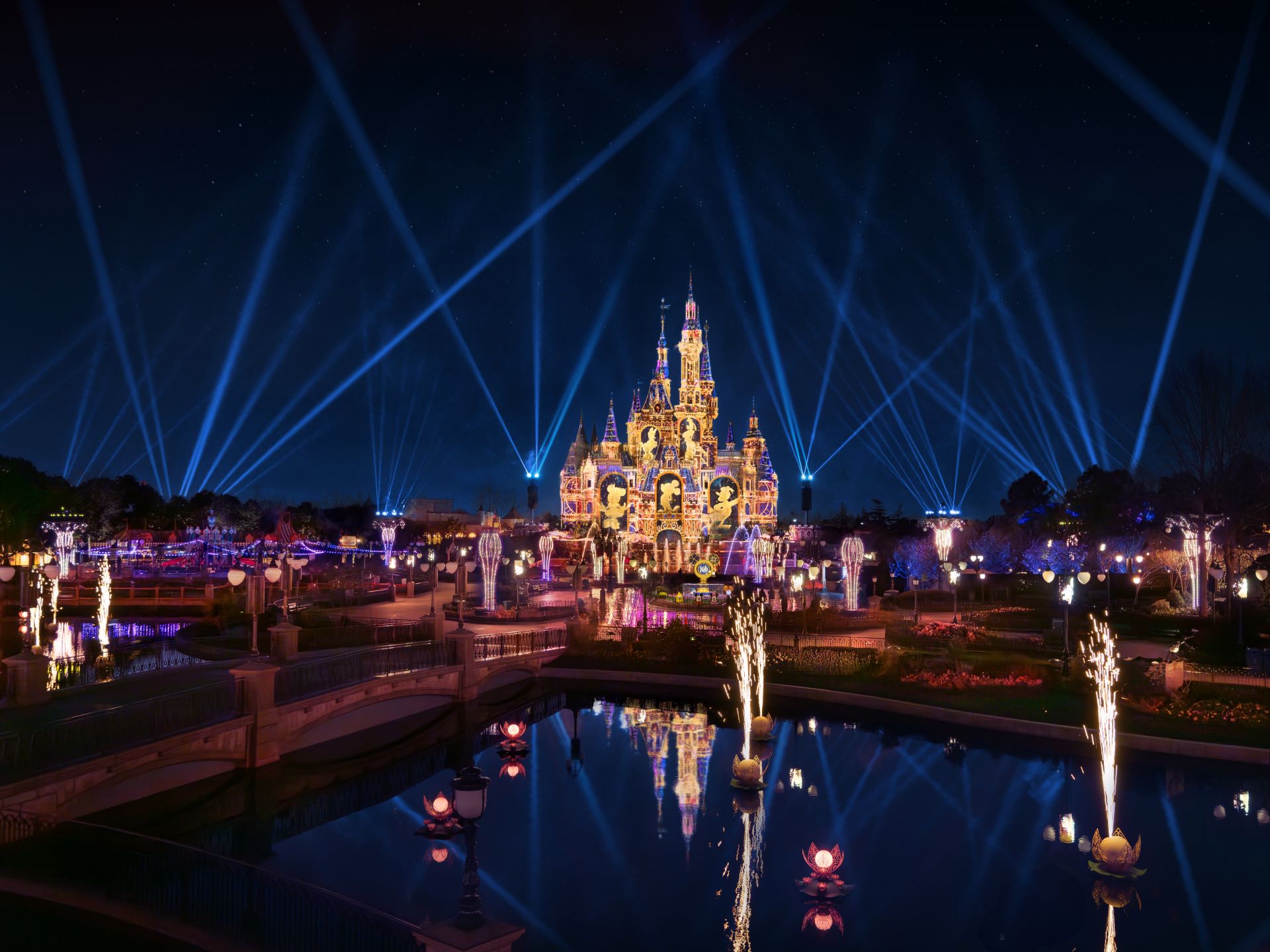 10th Anniversary Shanghai Disneyland