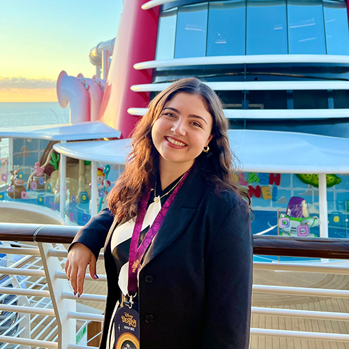 Allie-Bond-Headshot-2