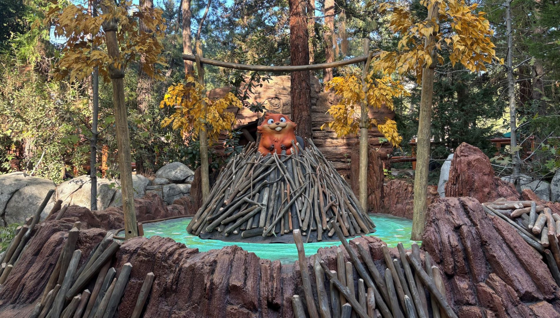 Beaver Dam - Mabel at California Adventure