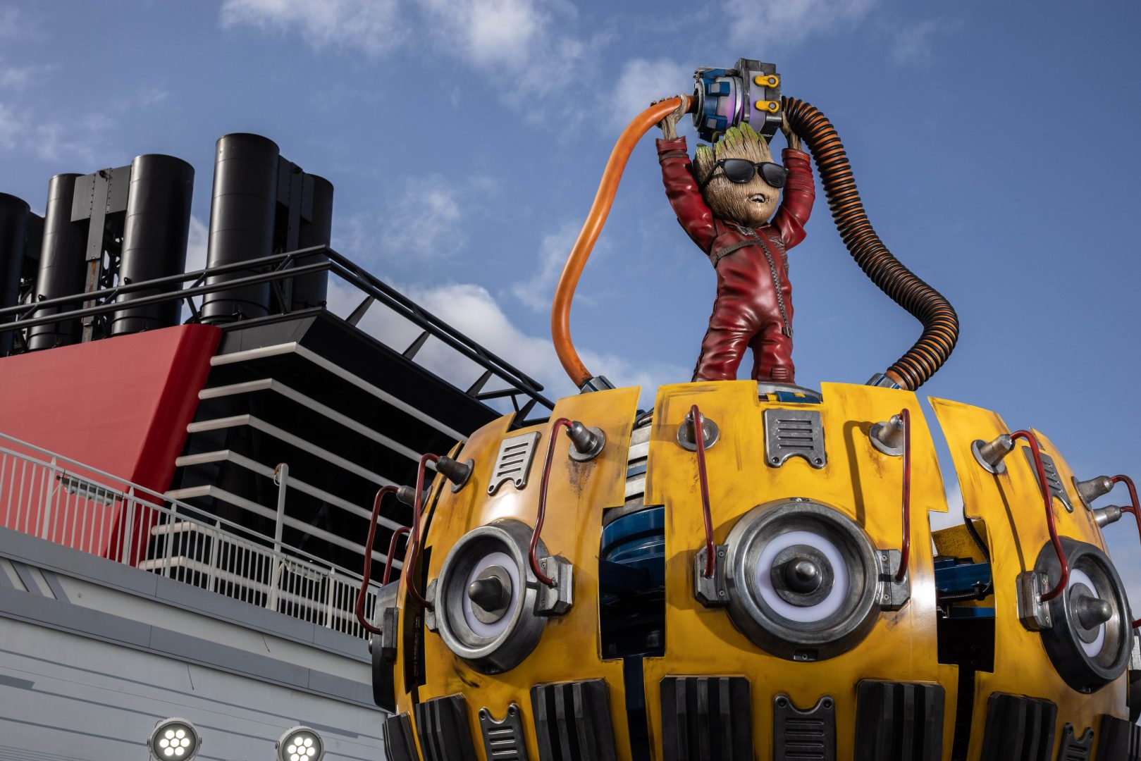 Marvel Landing is an adventure zone is a first for the Disney Cruise Line fleet and celebrates the larger-than-life personalities from the Marvel Universe, including three all-new attractions and experiences inspired by favorite Super Heroes, plus a sleek sundeck with an infinity pool and bar for snacks and beverages.