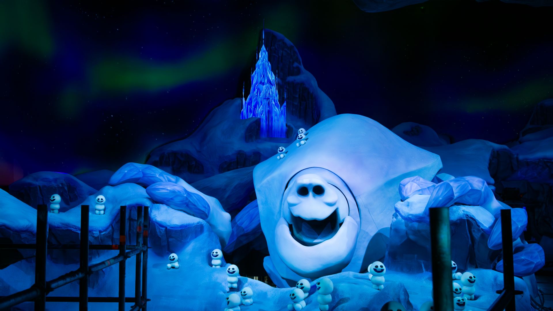 Screen to Reality at World of Frozen