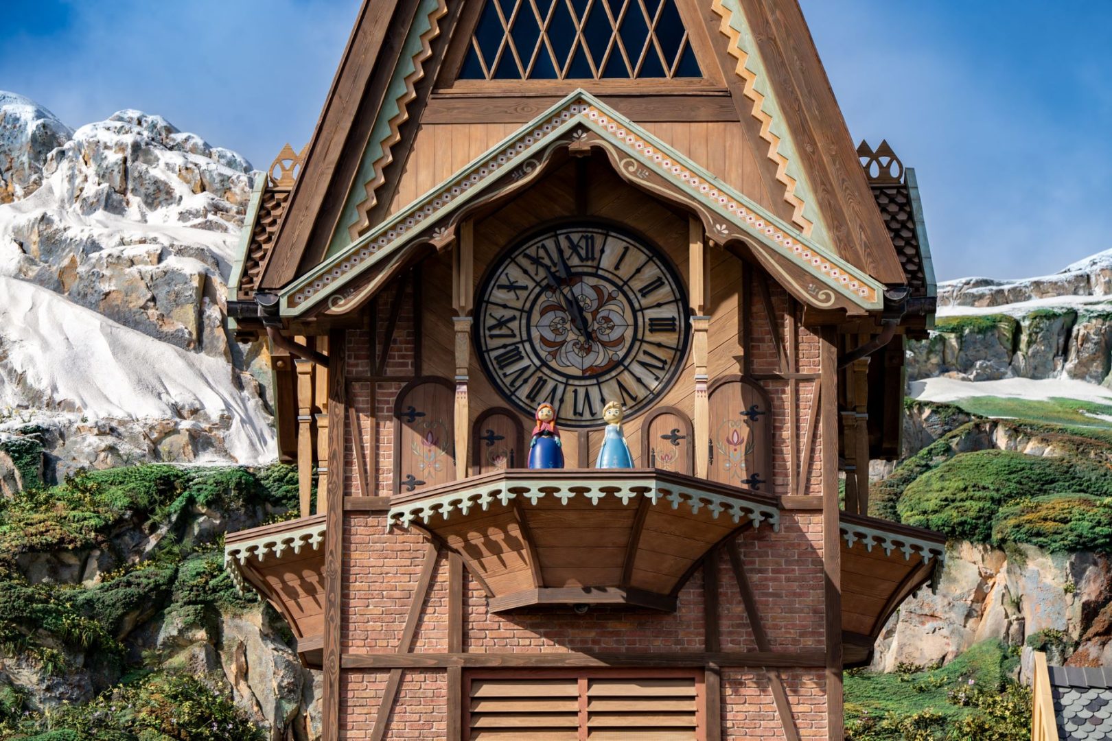 World of Frozen - Disney Adventure World