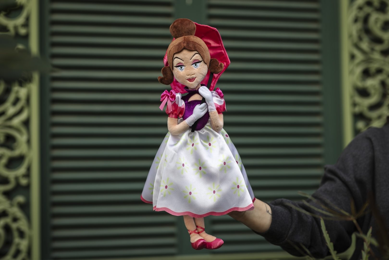 Shriek Peek at Disney Halloween Merchandise Materializing This Year Haunted Mansion Plush