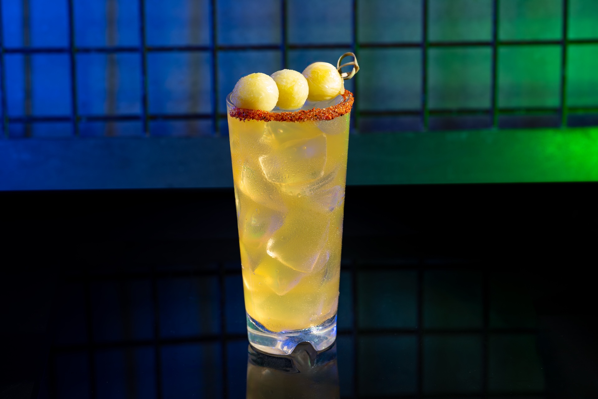 Three Suns Over Batuu: Minute Maid Premium Lemonade with hot honey, DOLE Pineapple Juice, mango, guava, and ginger (Non-alcoholic) (New)