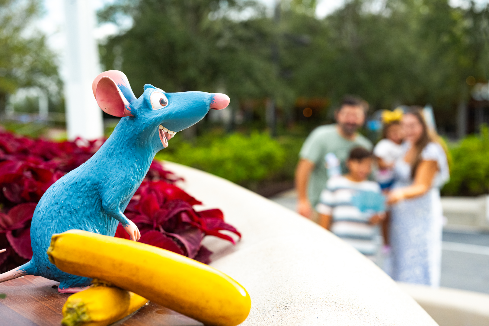 Remy&rsquo;s Hide & Squeak Scavenger Hunt 