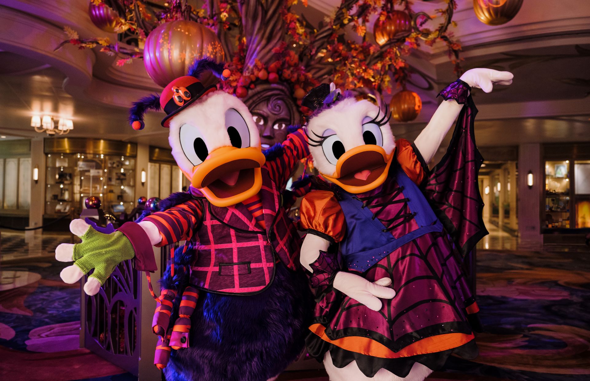 Donald and Daisy Cruise Line