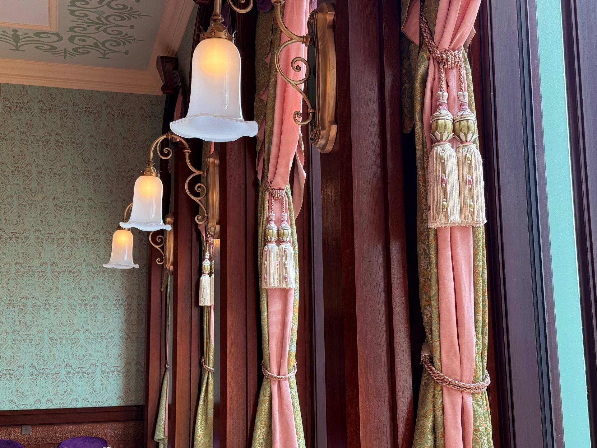 Restaurant Interior 7