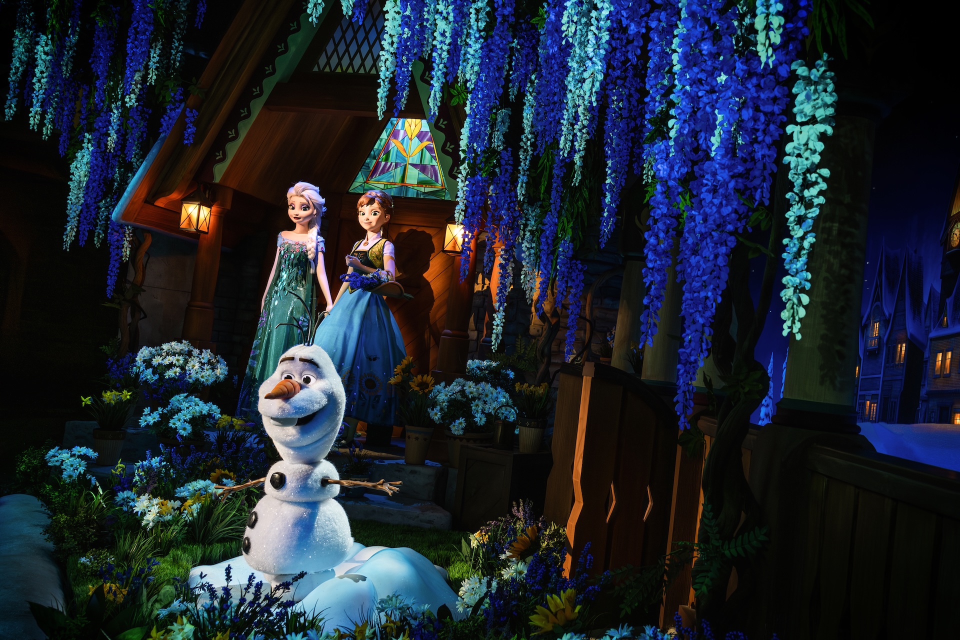 Directors Guide to World of Frozen at Disneyland Paris - Disney Parks Blog