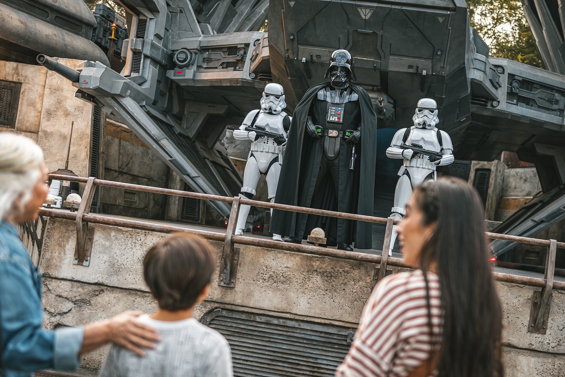 Disneyland Resort Summer Star Wars: Galaxy's Edge