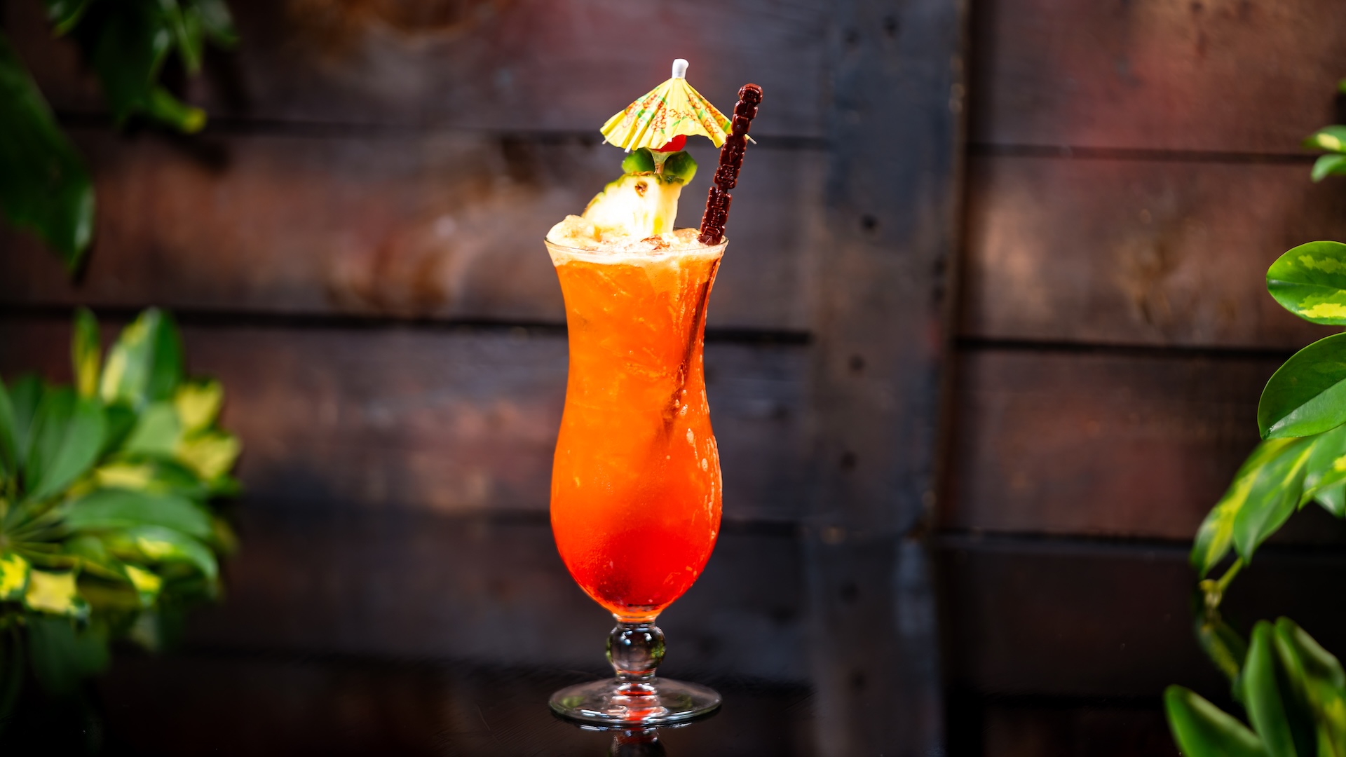 Trader Sam's Enchanted Tiki Bar Disneyland Hotel Lost Safari