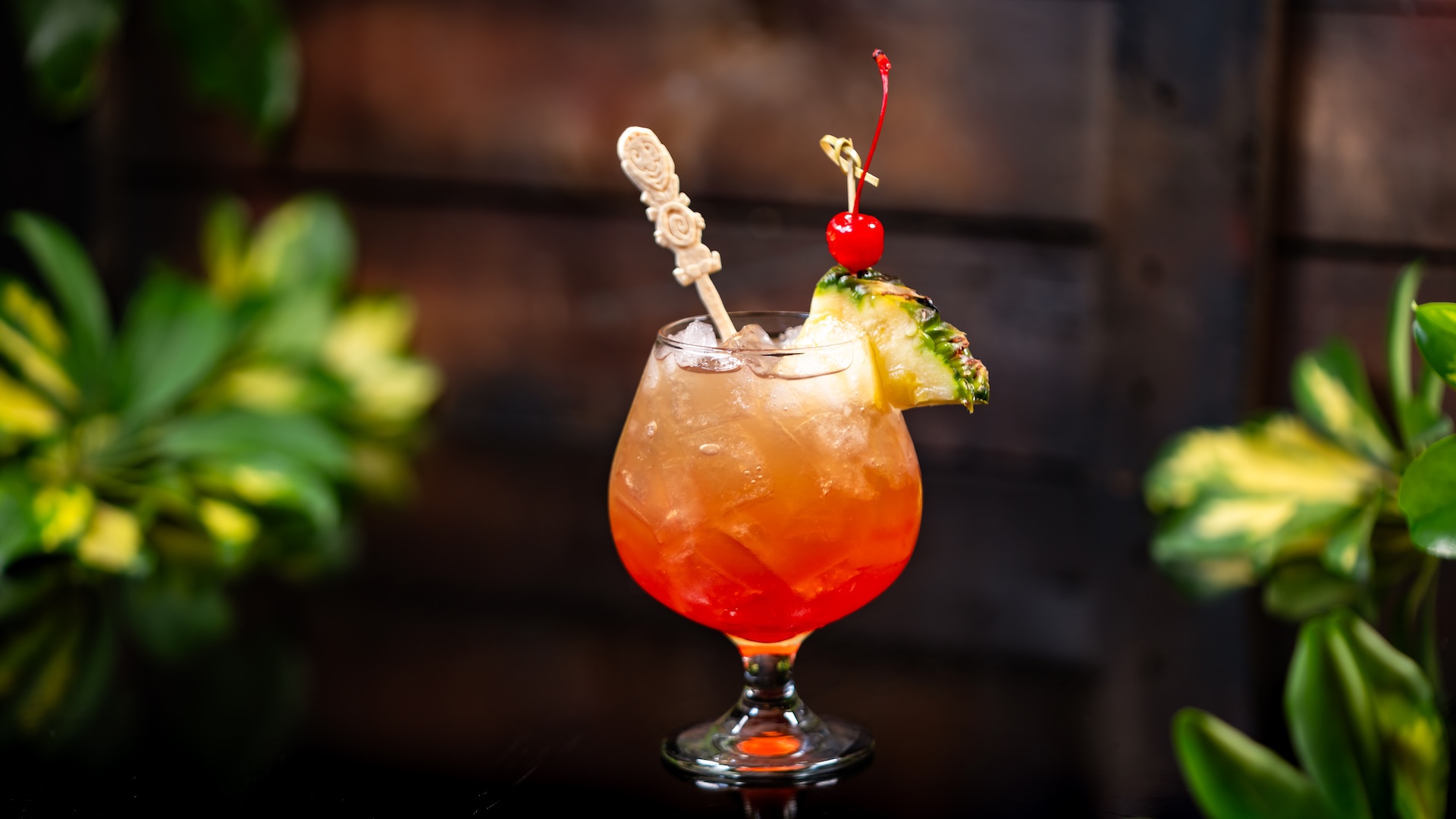 Trader Sam's Enchanted Tiki Bar Disneyland Hotel Old Kungaloosh