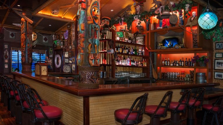 Trader Sam's Enchanted Tiki Bar Disneyland Hotel Interior Bar