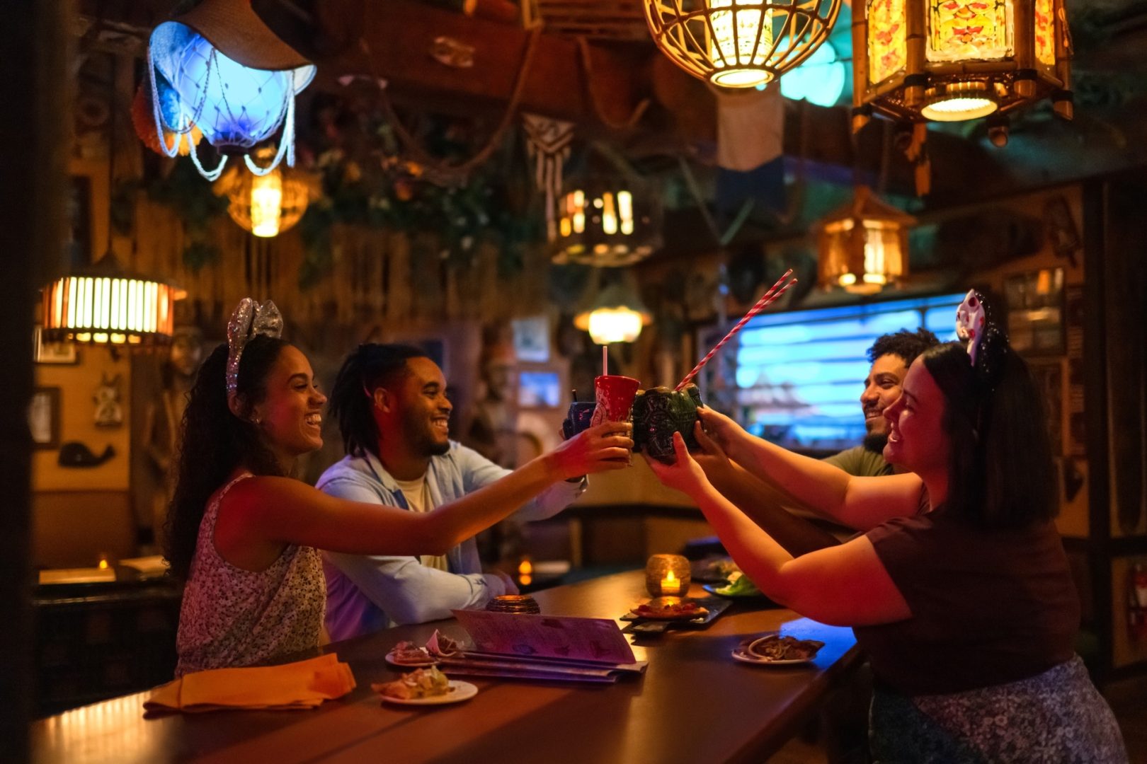 Trader Sam's Enchanted Tiki Bar Disneyland Hotel Interior Guests