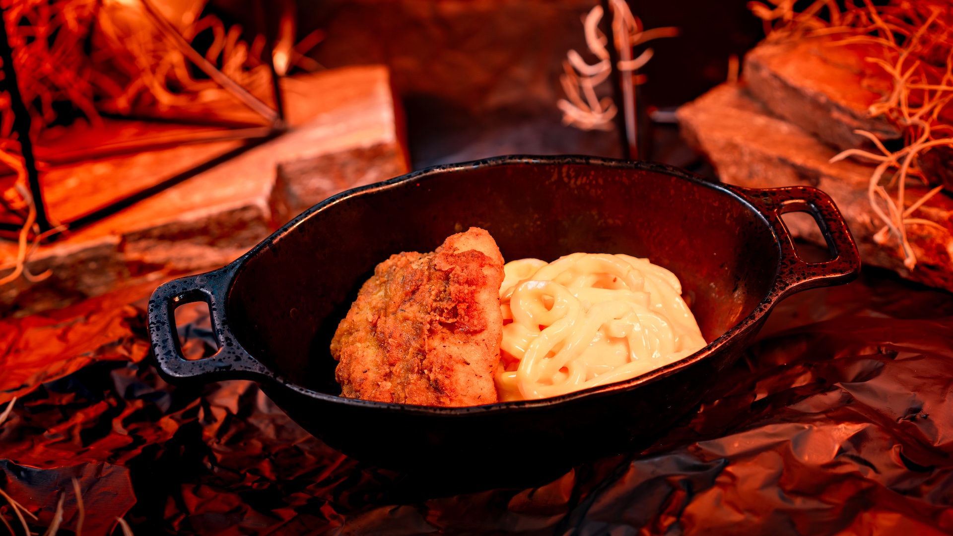 Youngling Cheesy Noodles with Fried Chicken Tip-Yip served with a small lowfat milk or small DASANI Water (New) (Kids Meal)