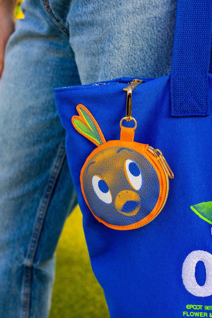 Flower & Garden Festival Vintage Orange Bird Collection Coin Purse