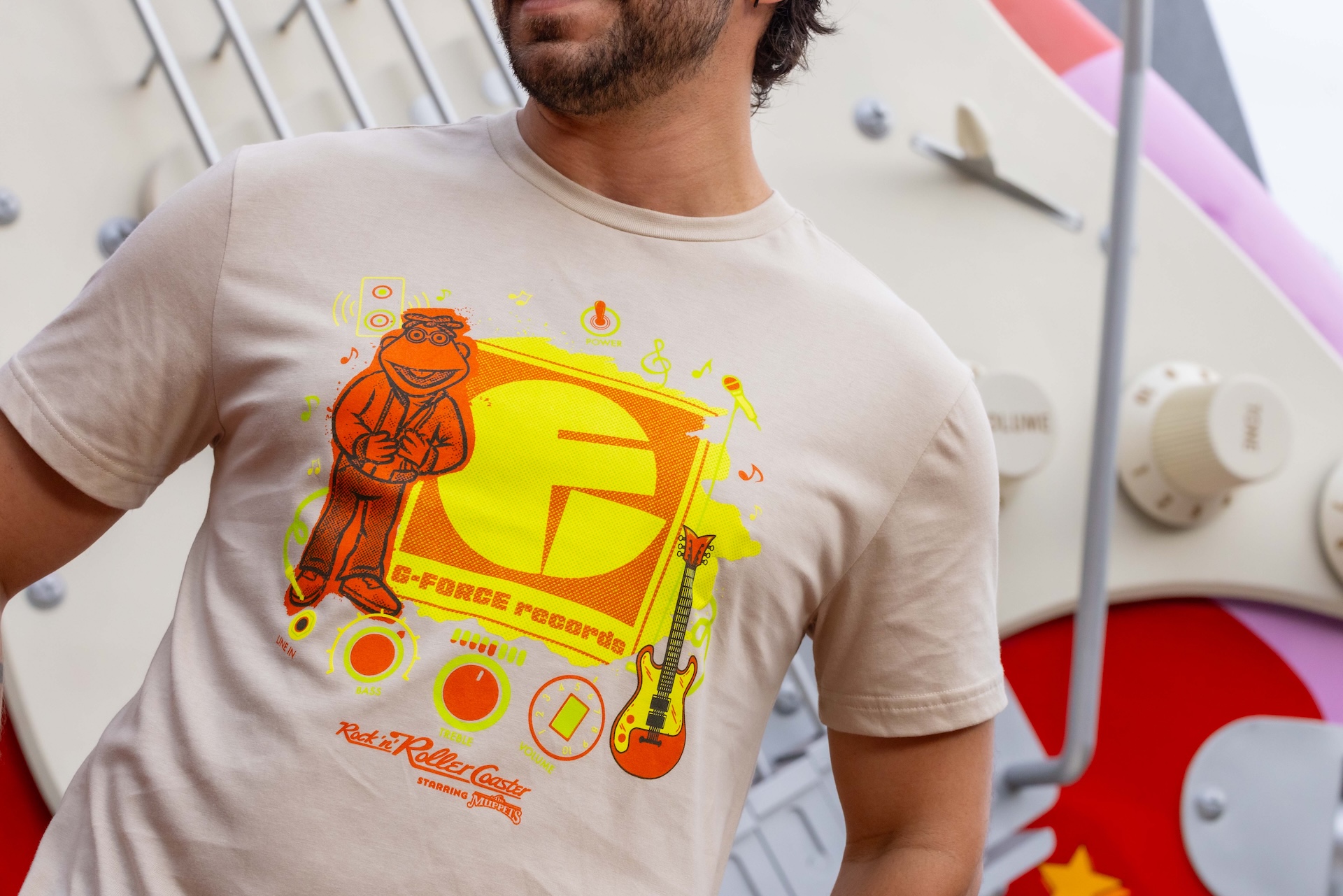 Rock &lsquo;n&rsquo; Roller Coaster Starring The Muppets Merchandise T-Shirt