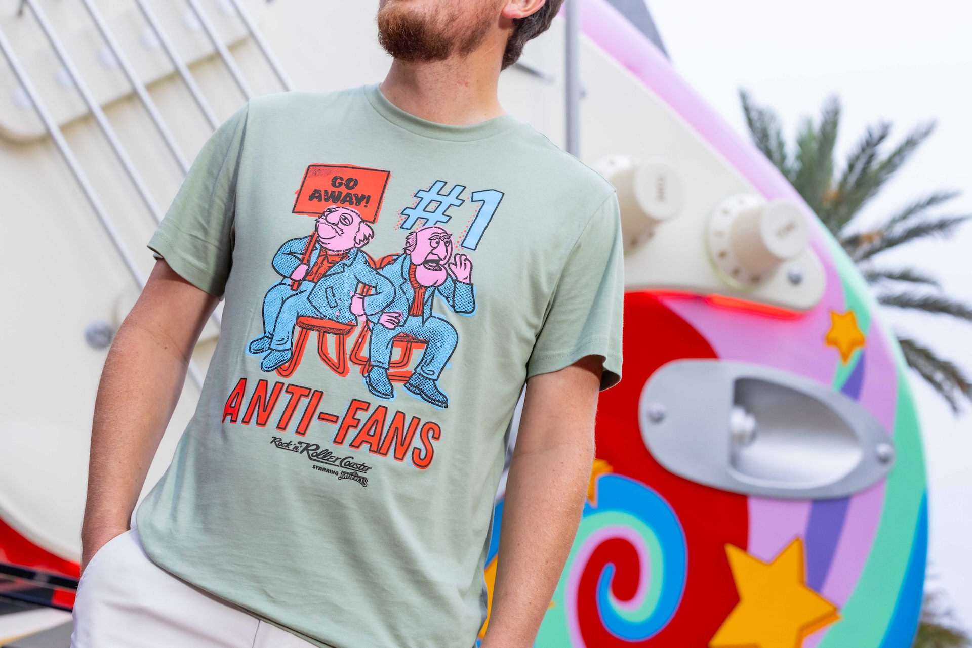 Rock &lsquo;n&rsquo; Roller Coaster Starring The Muppets Merchandise T-Shirt