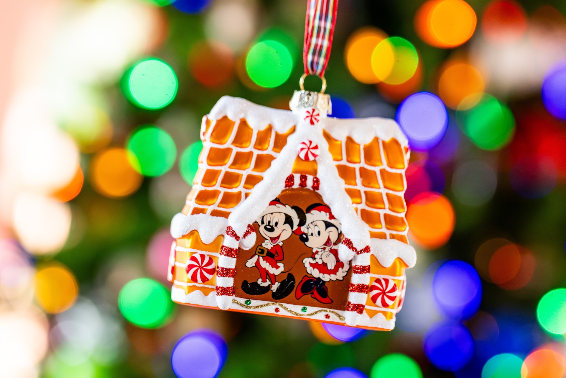 Disney Store Holiday Merchandise Preview Ornament