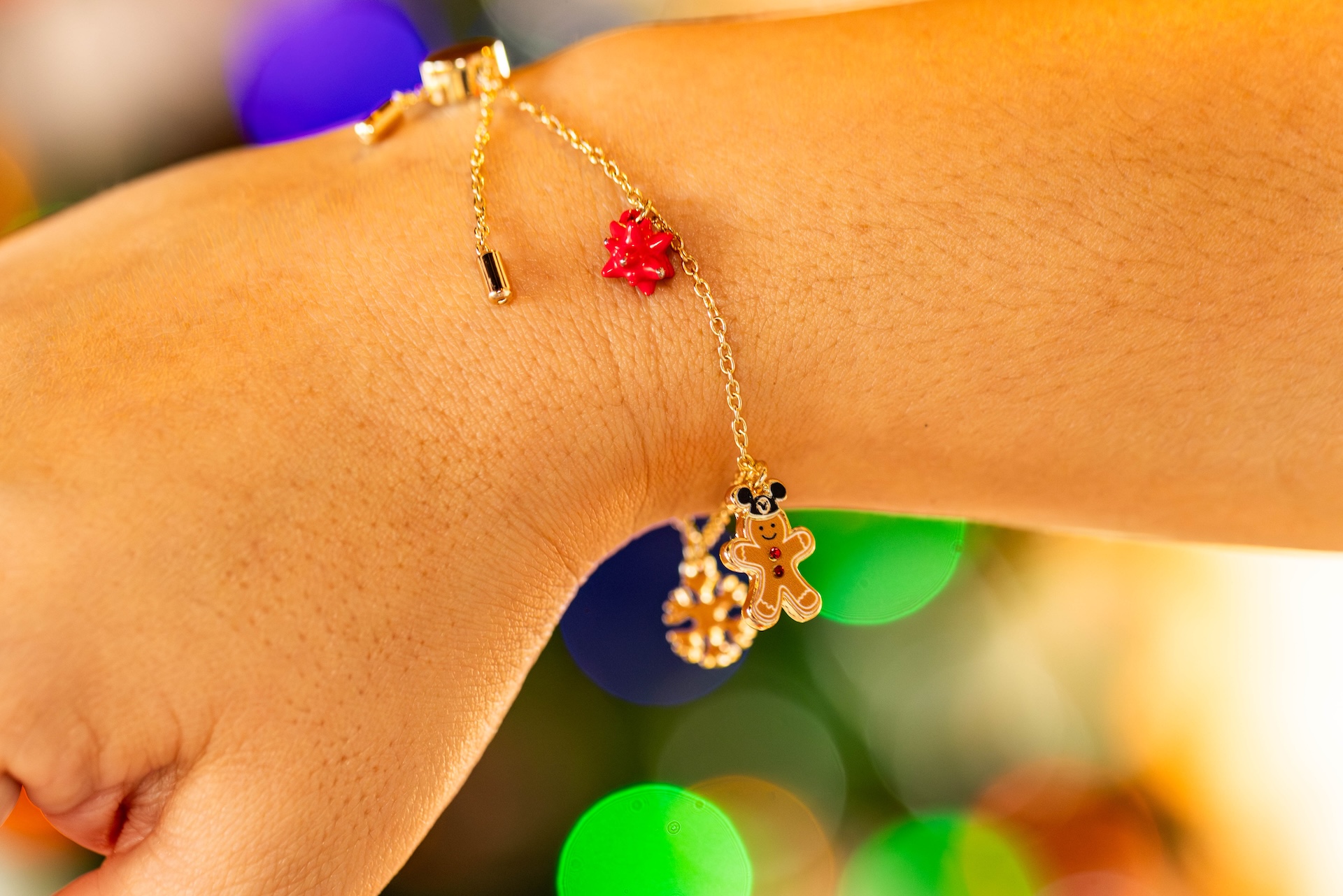 Disney Store Holiday Merchandise Preview Bracelet