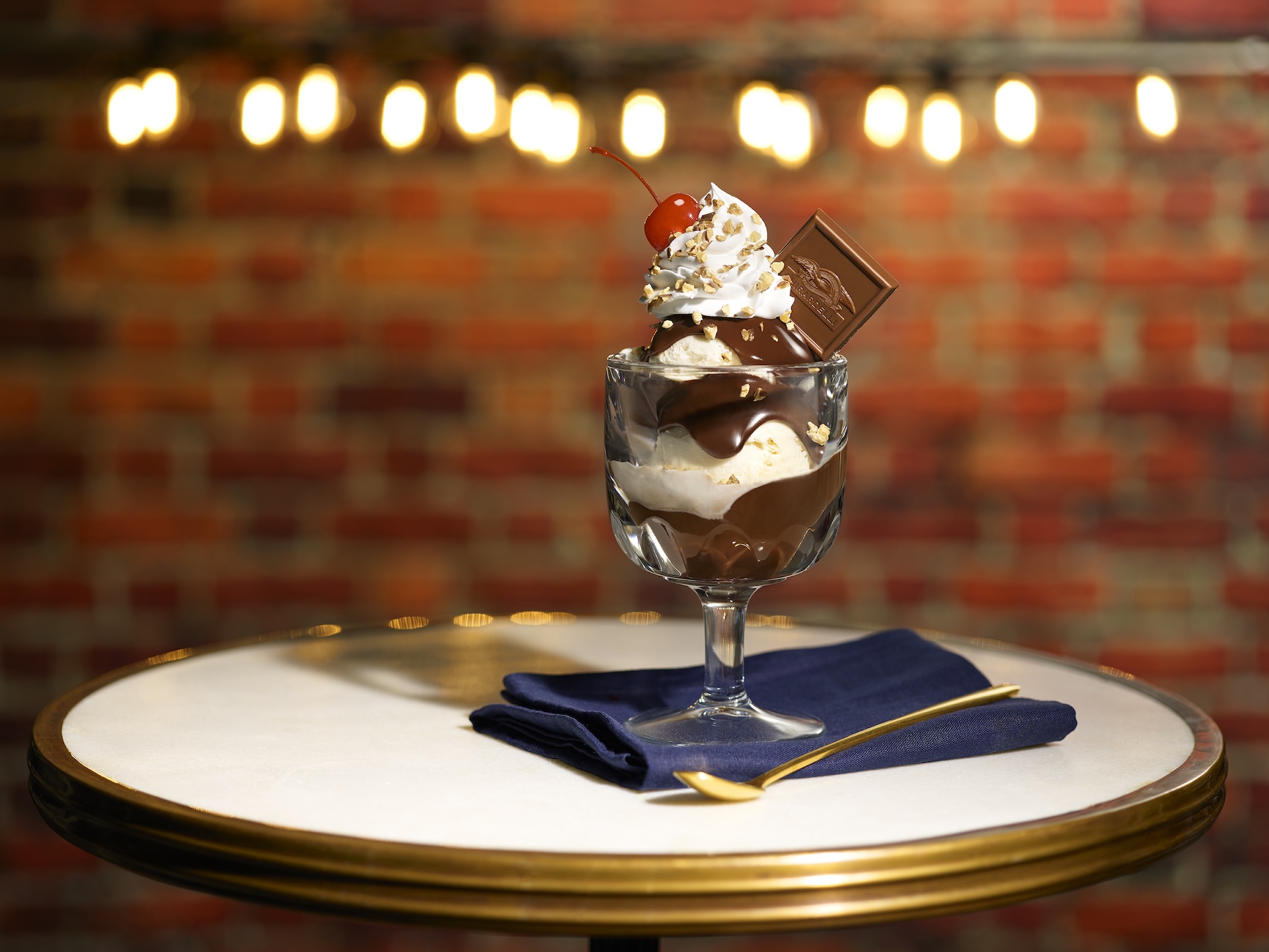 Disneyland Summer Cold Treats Ghirardelli Sundae