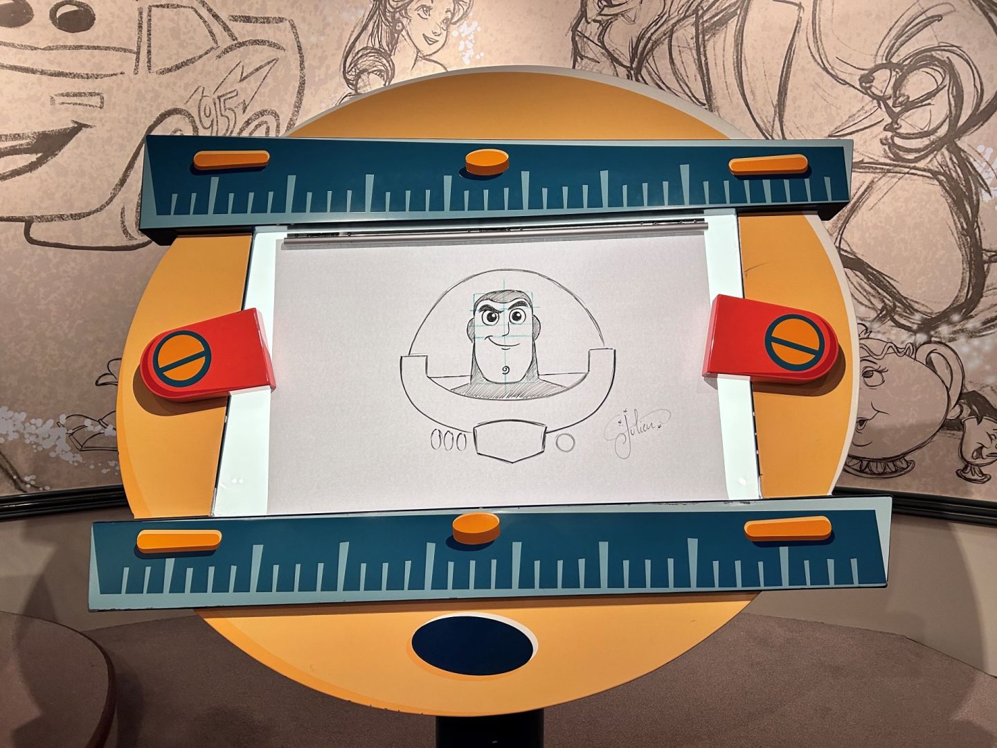 Buzz Lightyear Animation Disneyland Paris