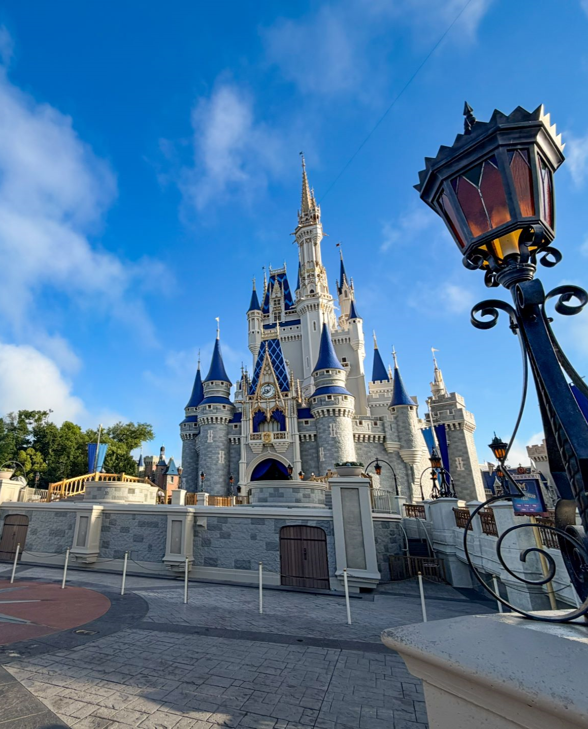 Cinderella Castle - Magic Kingdom 2026