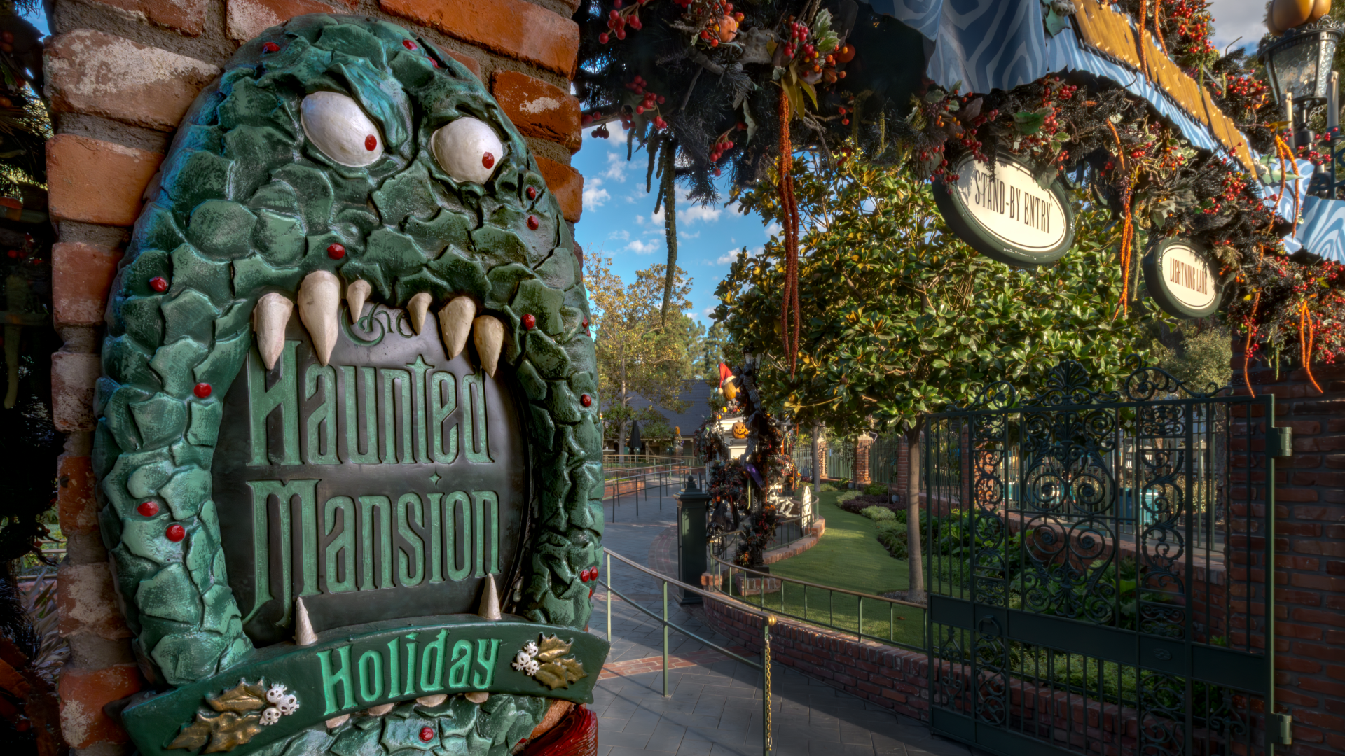 Haunted Mansion Holiday - Exterior