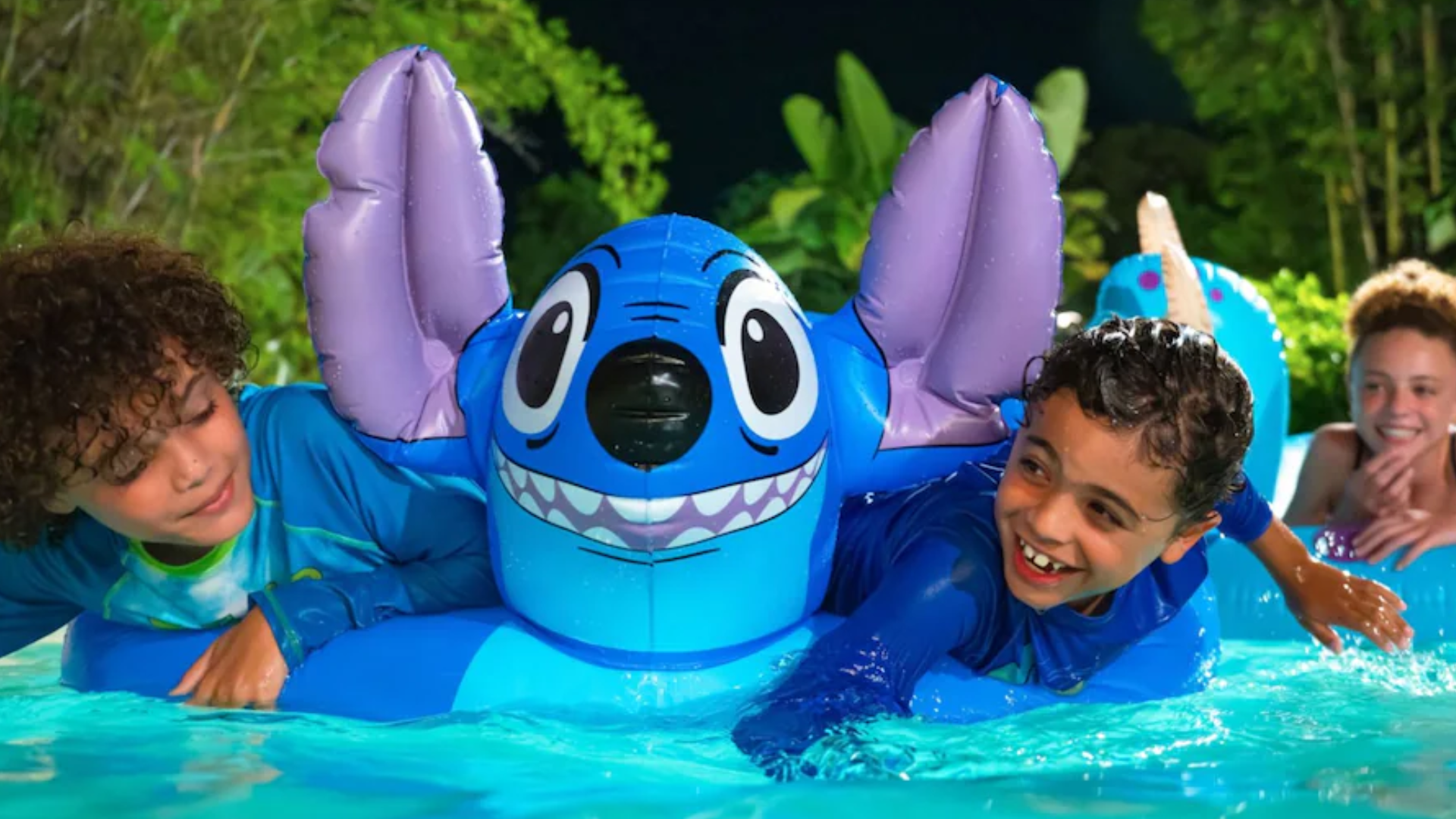 Stitch H2O Glow