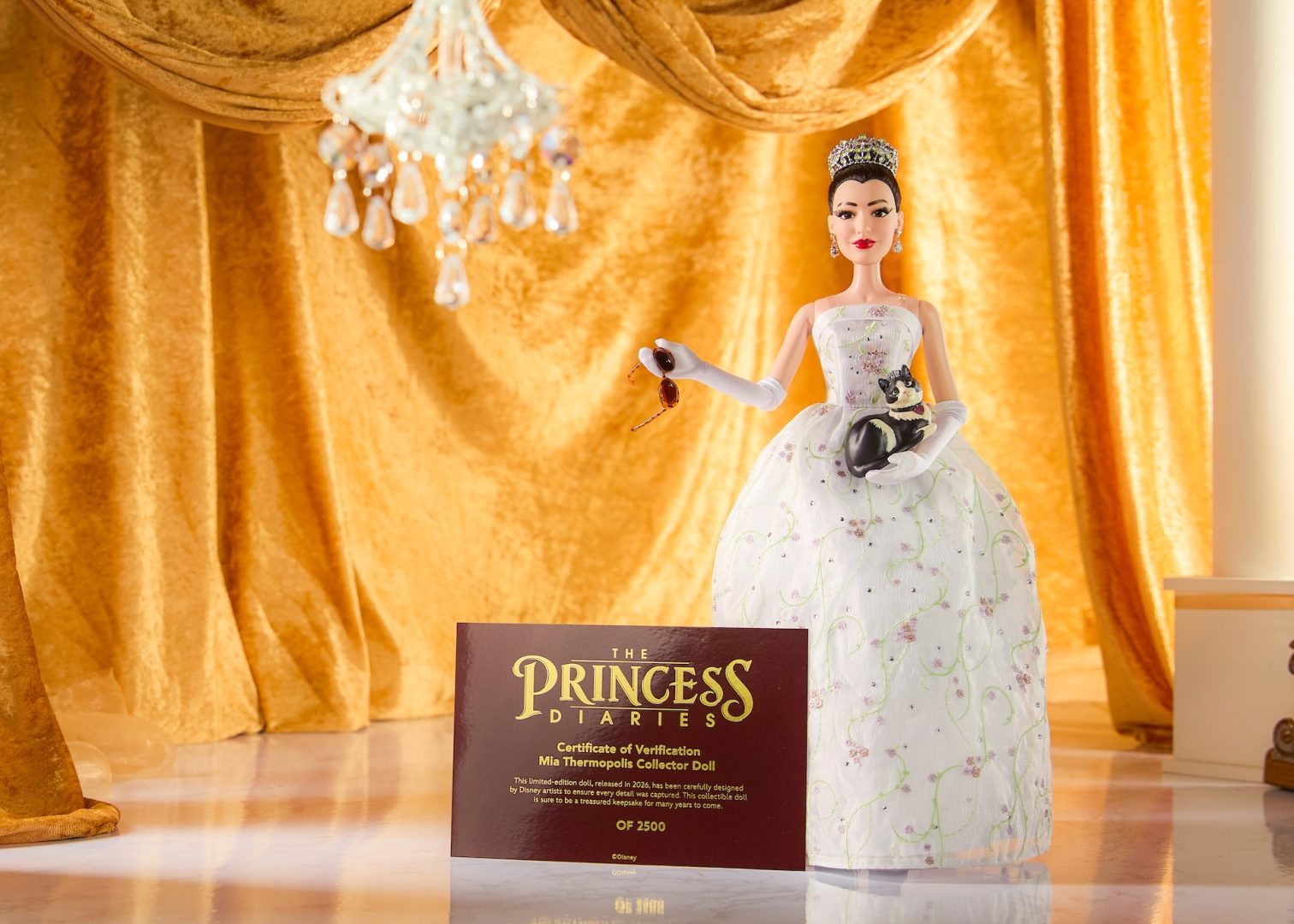 D23 Fanniversary Frenzy Merchandise Collections Princess Diaries