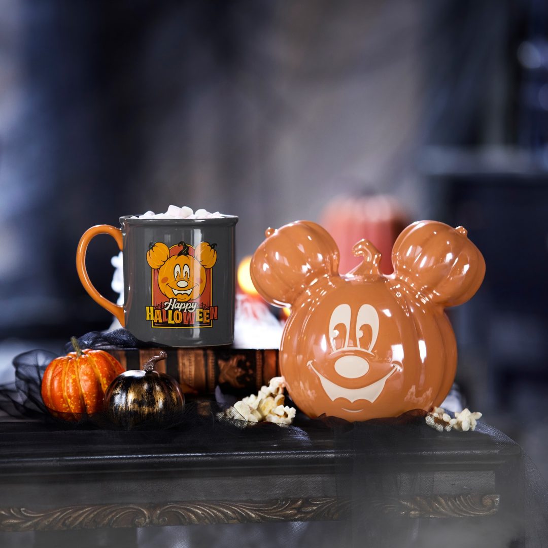 2026 Disney Store Mickey Family Halloween Collection