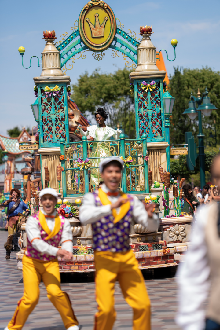 Disney Princess Cavalcade - Tiana