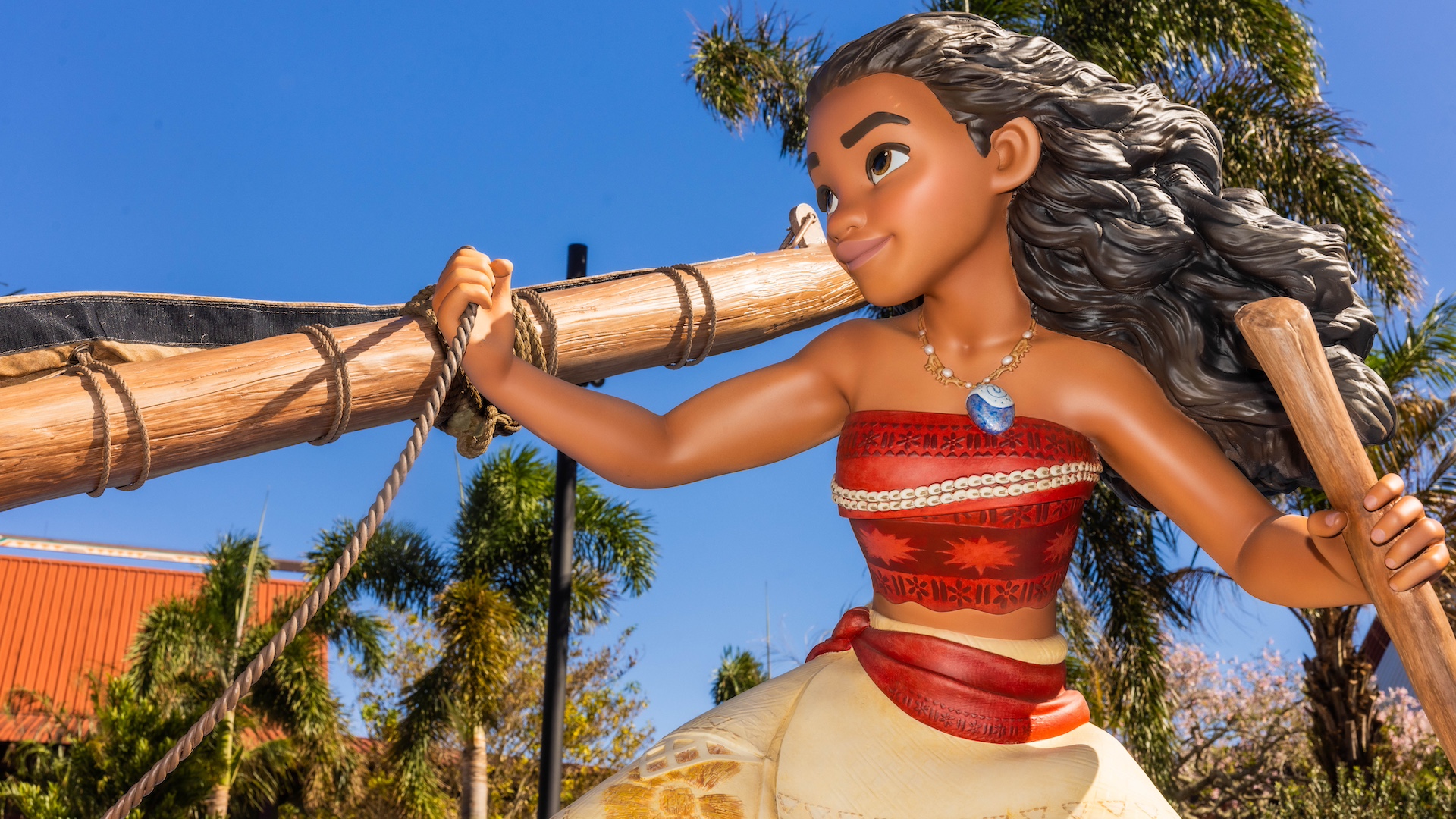 Moana Statue