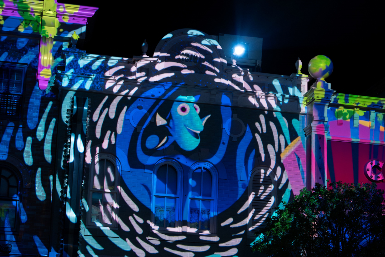 Pixar Pals Spectacular - Dory