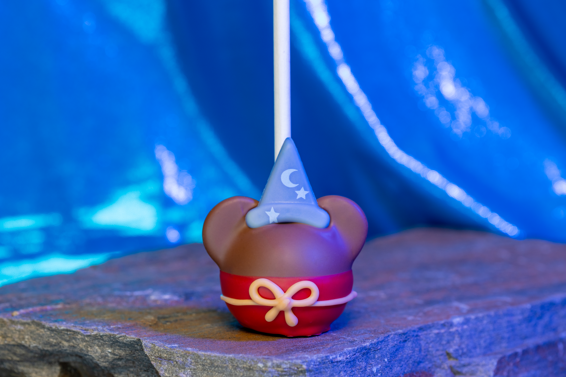 Sorcerer Mickey Cake Pop D23