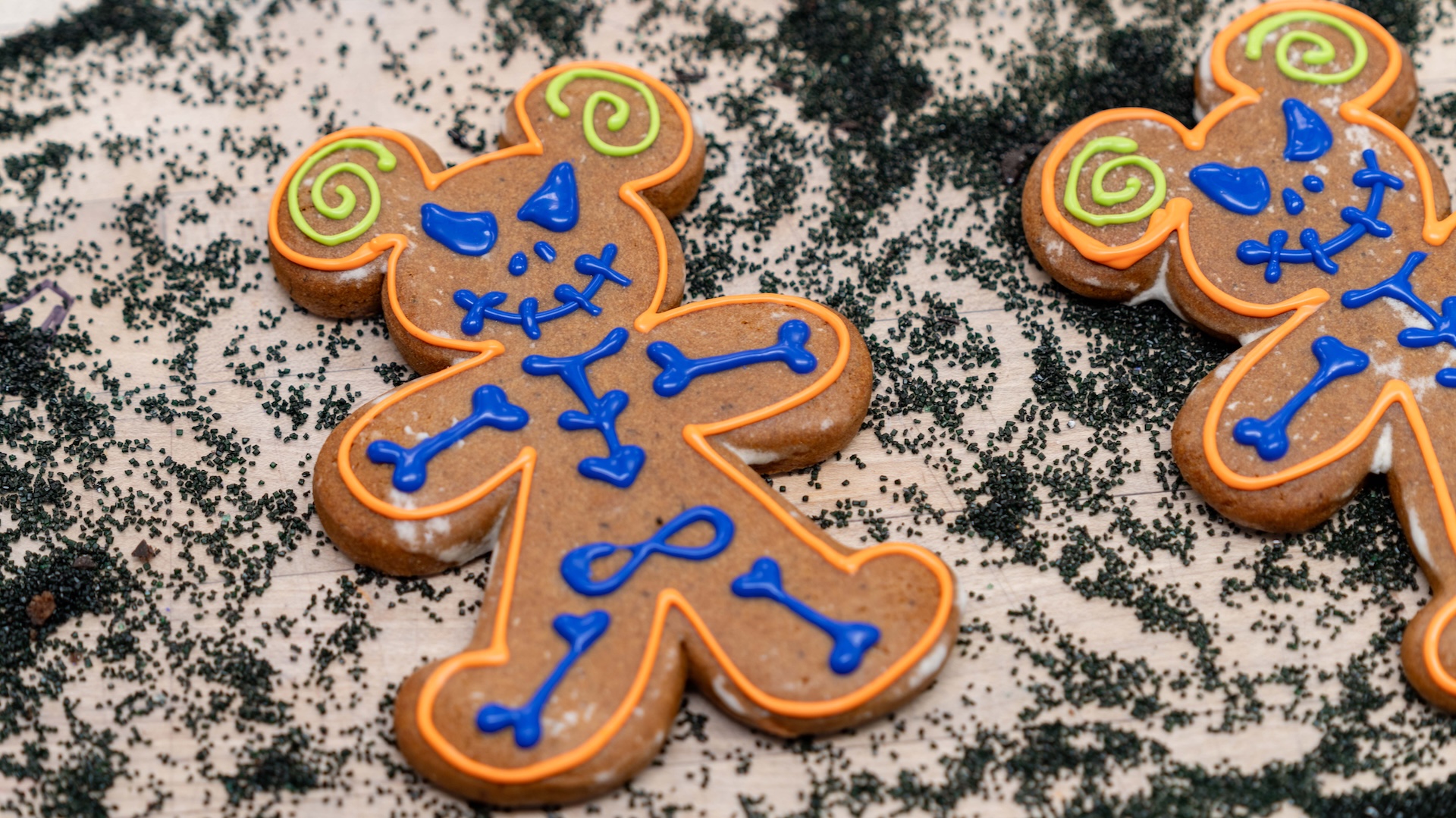 Gingerbread Skeleton Cookie