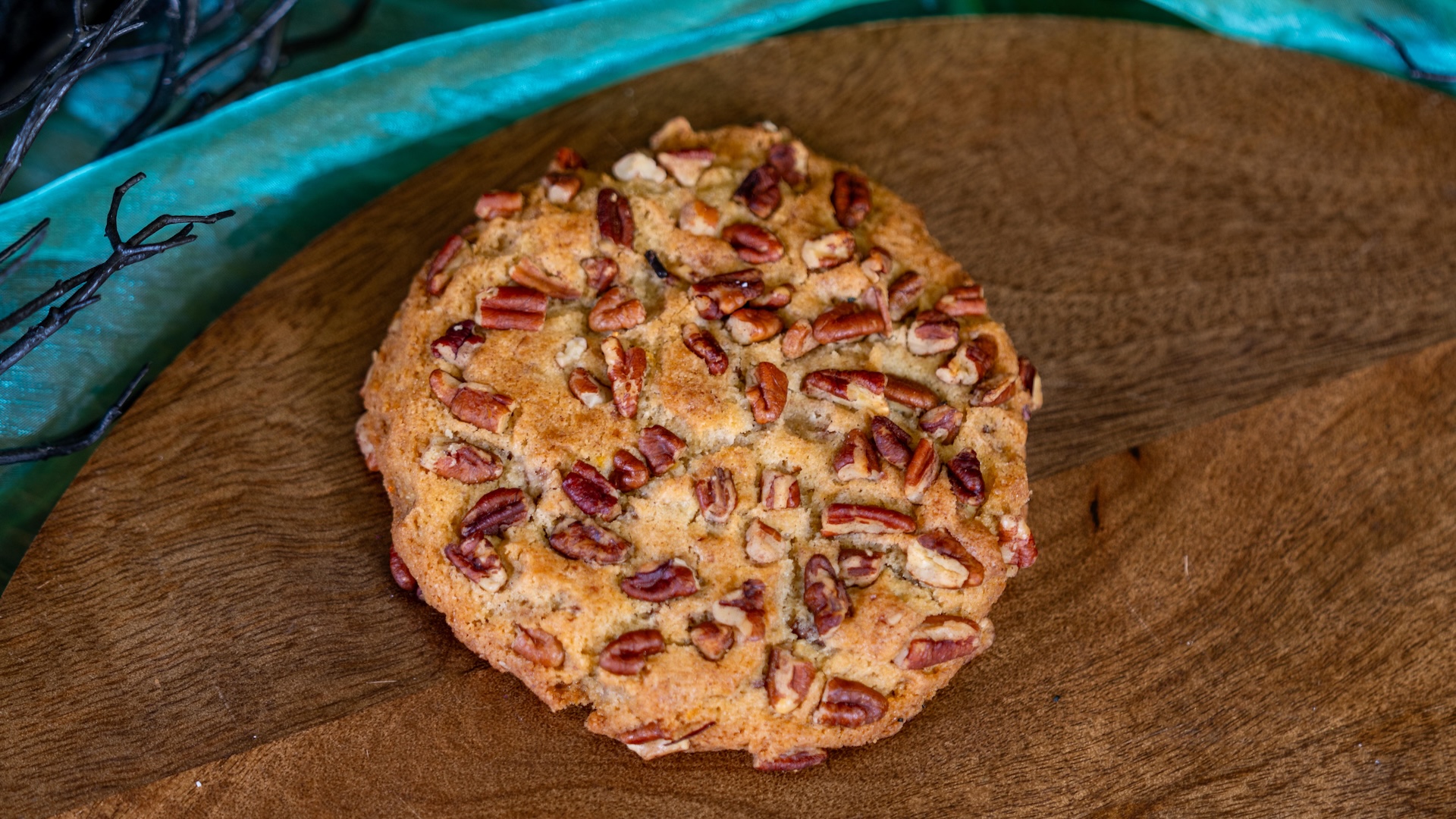 Pecan Caramel Crunch Cookie