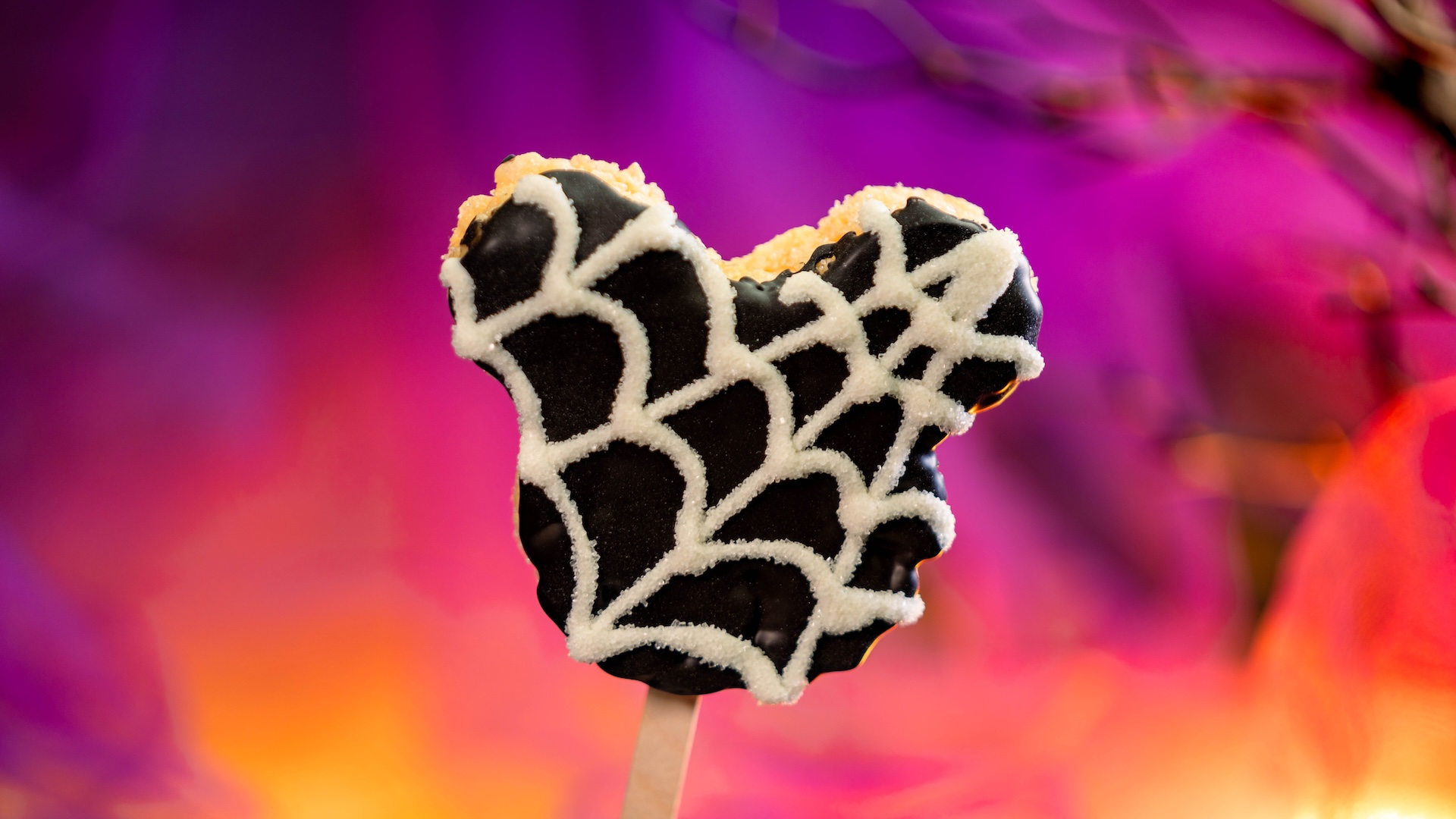 Mickey Spiderweb Cereal Treat