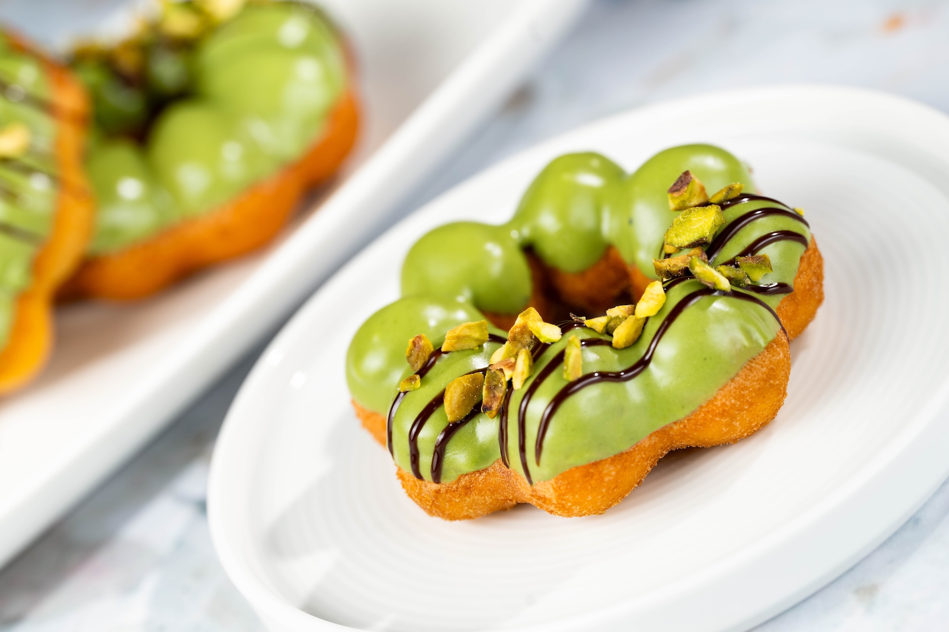 Pistachio-Chocolate Mochi Doughnut (New) 