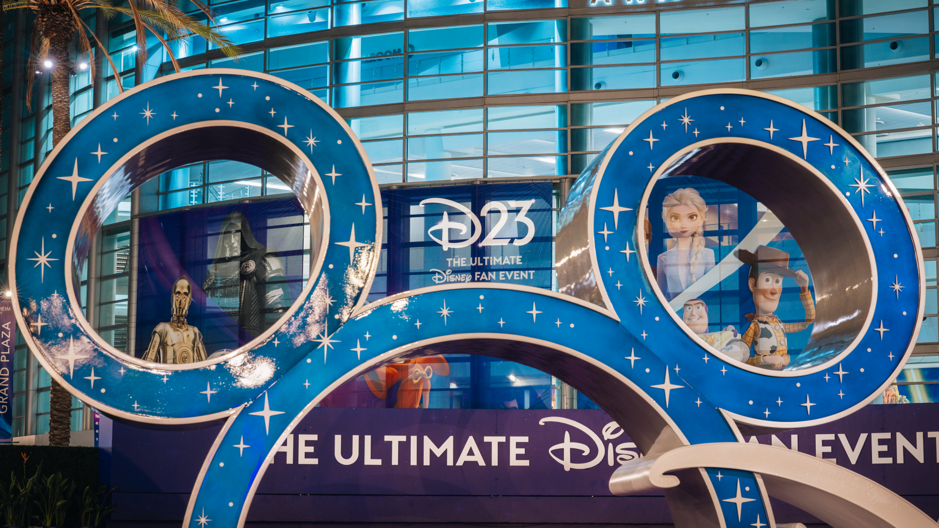 D23 Floor Moments