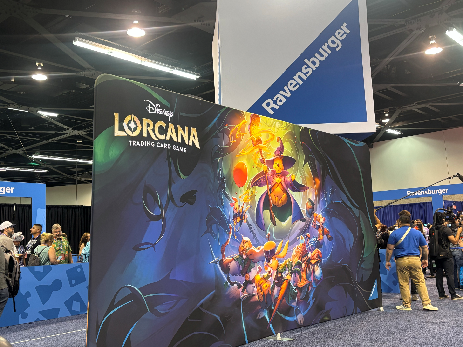 Lorcana Booth