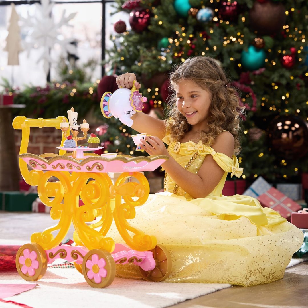 Belle &ldquo;Be Our Guest&rdquo; Singing Tea Cart 