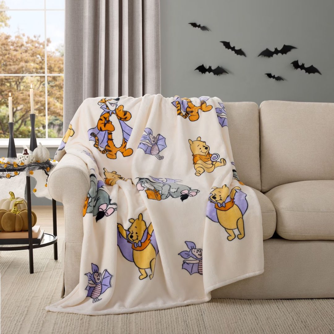 Jay Franco | Winnie the Pooh Halloween Silk Touch Throw Blanket 
