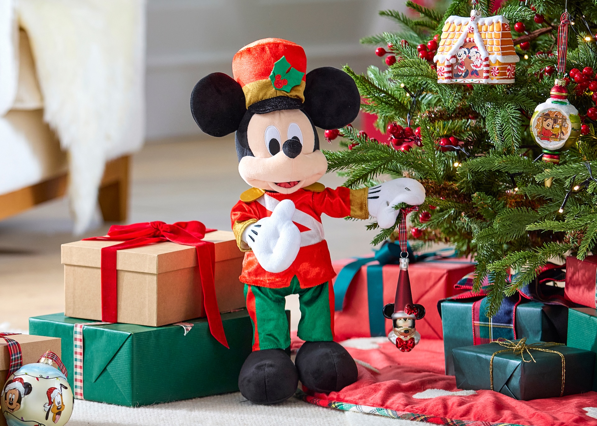 Mickey Mouse and Family Christmas Collection Plush