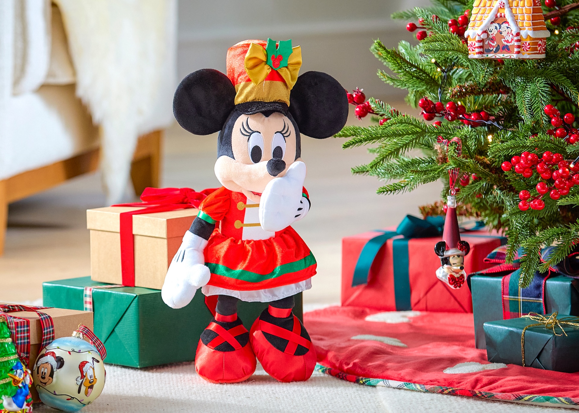 Mickey Mouse and Family Christmas Collection Plush