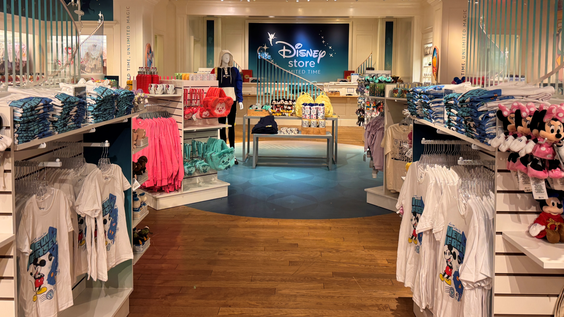 Disney Store Interior - New Jersey