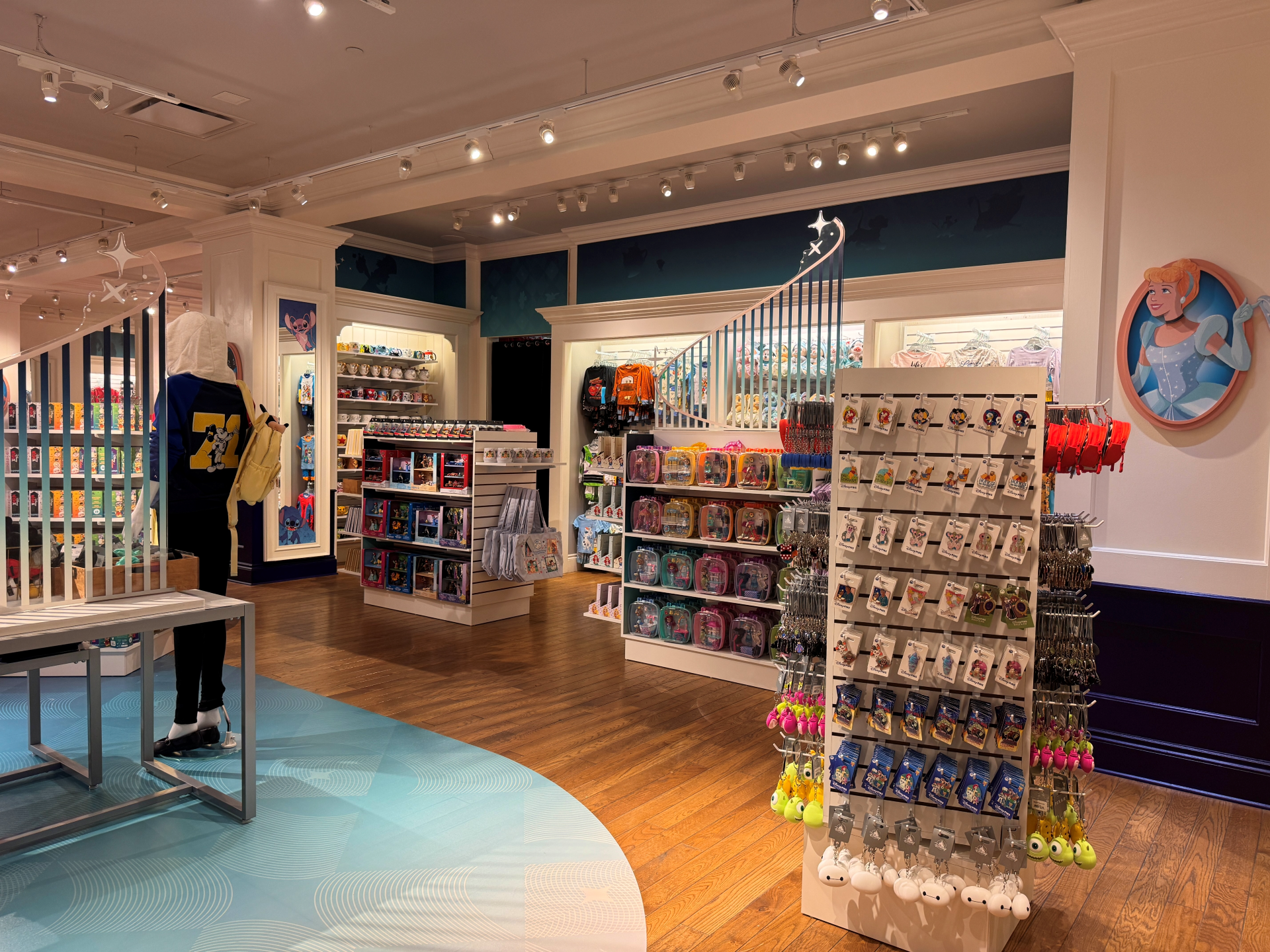 Disney Store - Interior