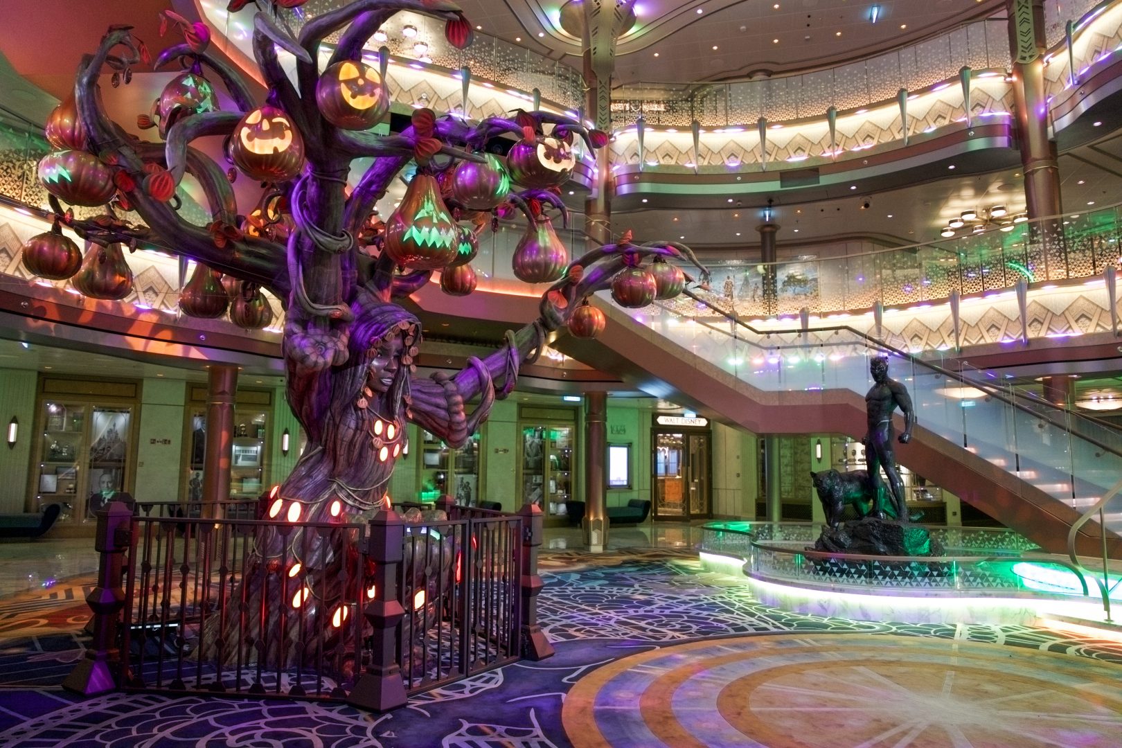 Solara and Black Panther statue in Grand Hall.