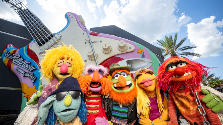 Rock N Roller Coaster - Muppets Holidays